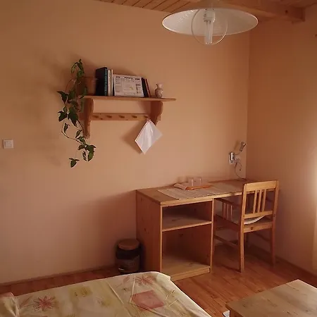 Casa de hóspedes Tunderkert Panzio *