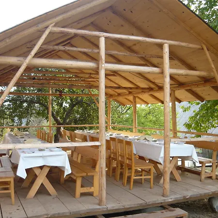 Casa de hóspedes Tunderkert Panzio